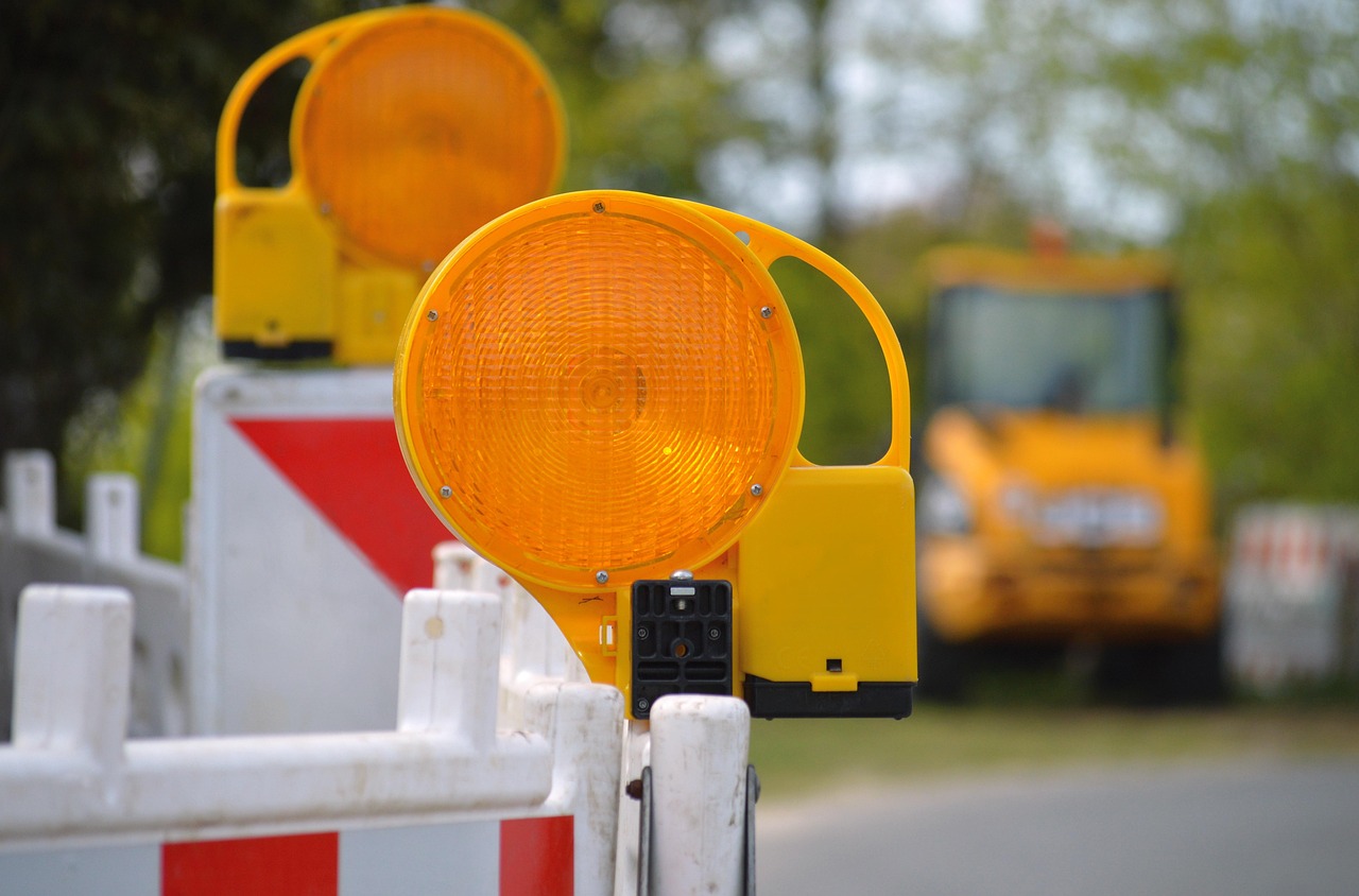road construction 7165205 1280 (1)