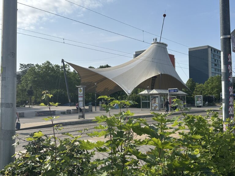 DAS FRAUENZENTRUM WAR MIT DABEI!