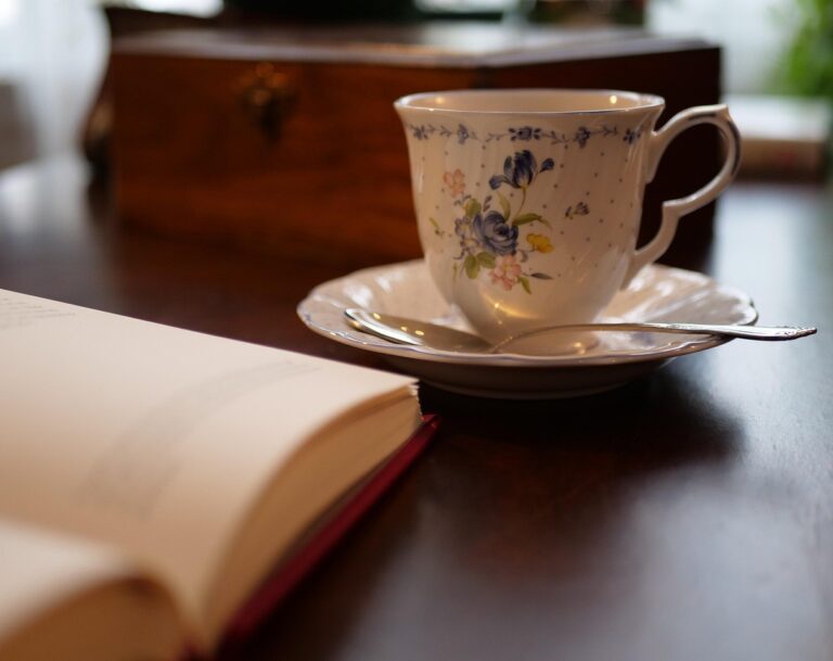 EIN NACHMITTAG ZUM GENIESSEN UND SCHMUNZELN