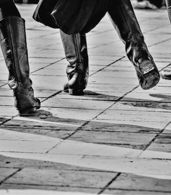 Line Dance (Pixabay)